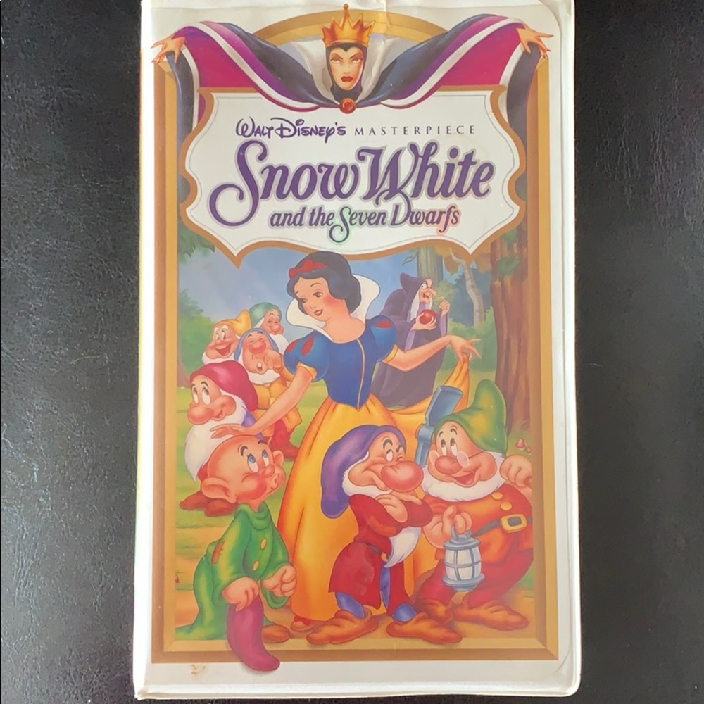 DISNEY VHS Snow White and the Seven Dwarfs